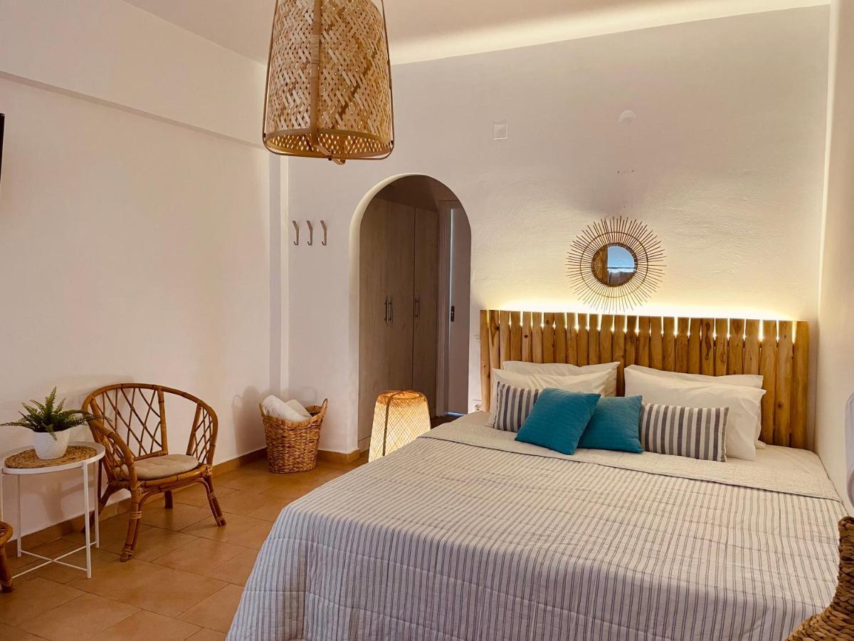 Afroditi Junior Suites Archangelos  Eksteriør bilde