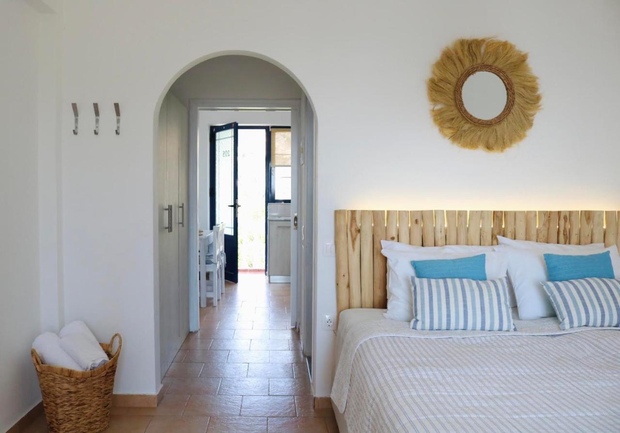 Afroditi Junior Suites Archangelos  Eksteriør bilde