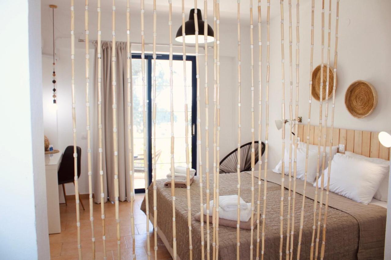 Afroditi Junior Suites Archangelos  Eksteriør bilde