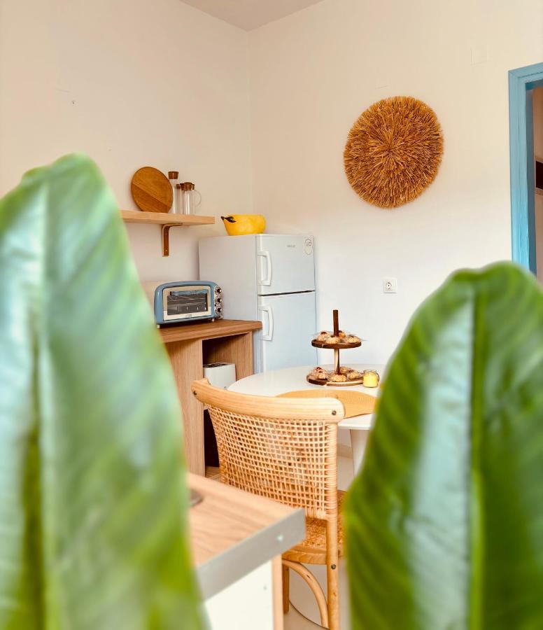 Afroditi Junior Suites Archangelos  Eksteriør bilde